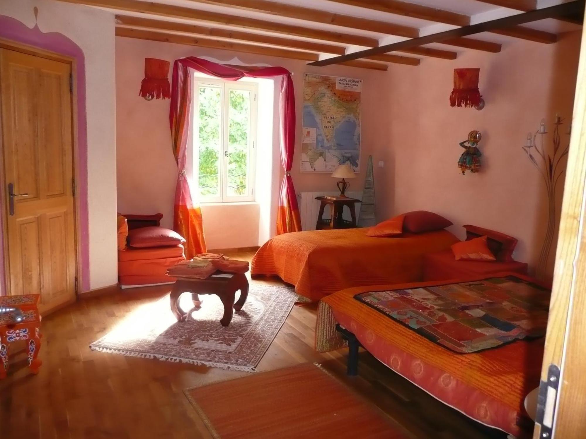 La Source, Vegetarian Guest House Chabeuil Esterno foto