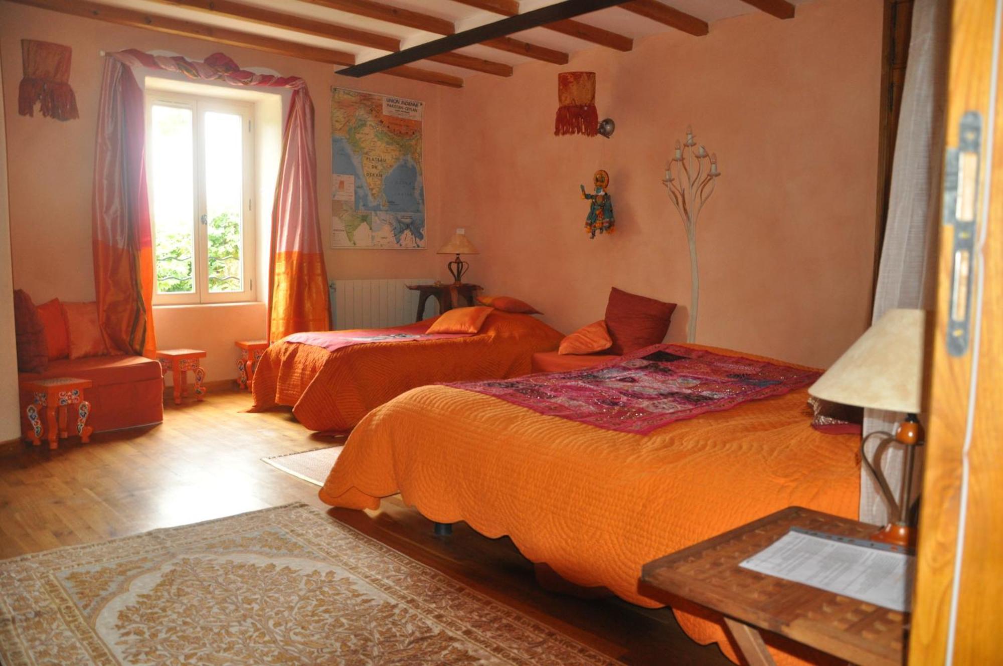 La Source, Vegetarian Guest House Chabeuil Esterno foto