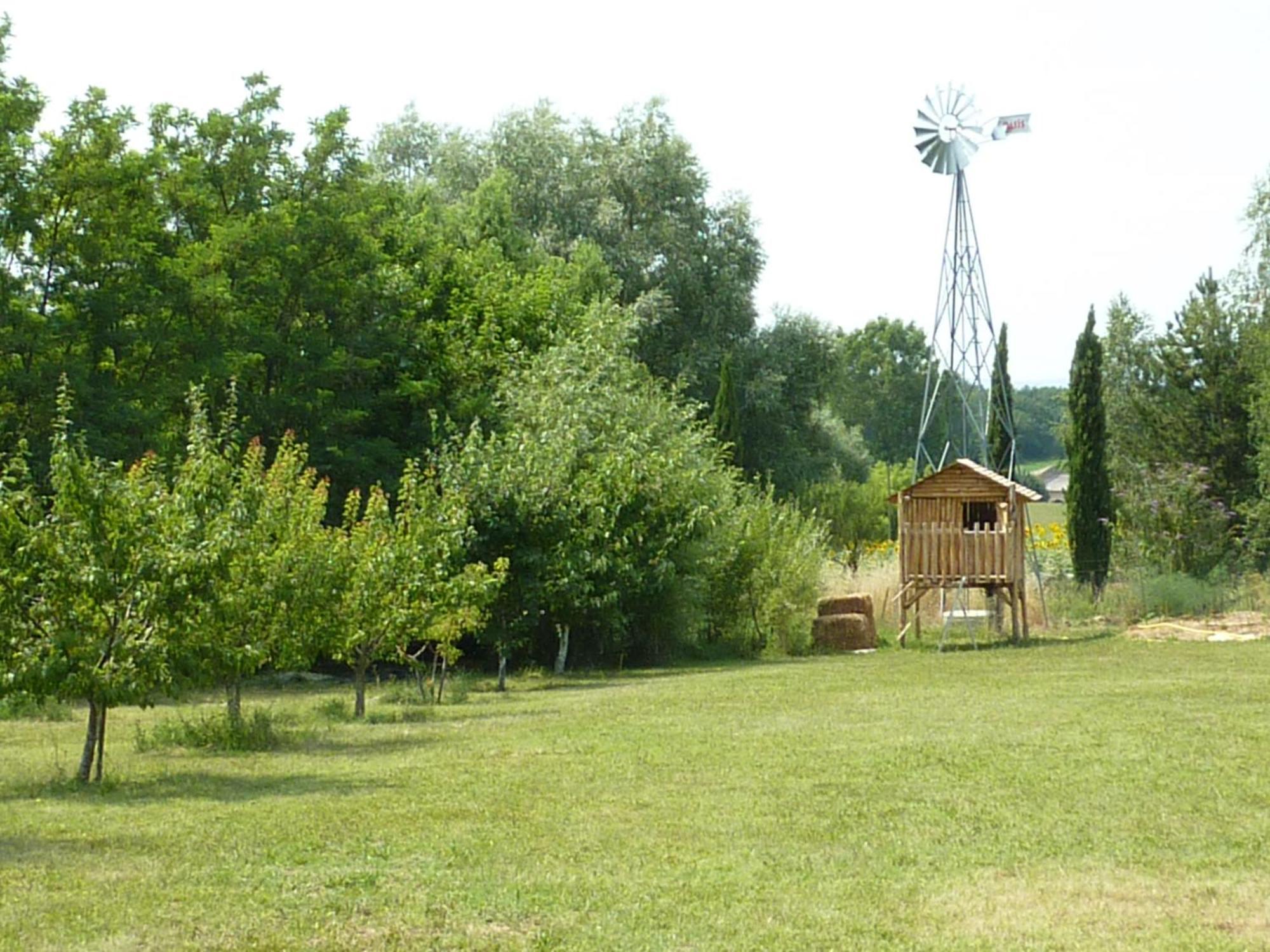 La Source, Vegetarian Guest House Chabeuil Esterno foto