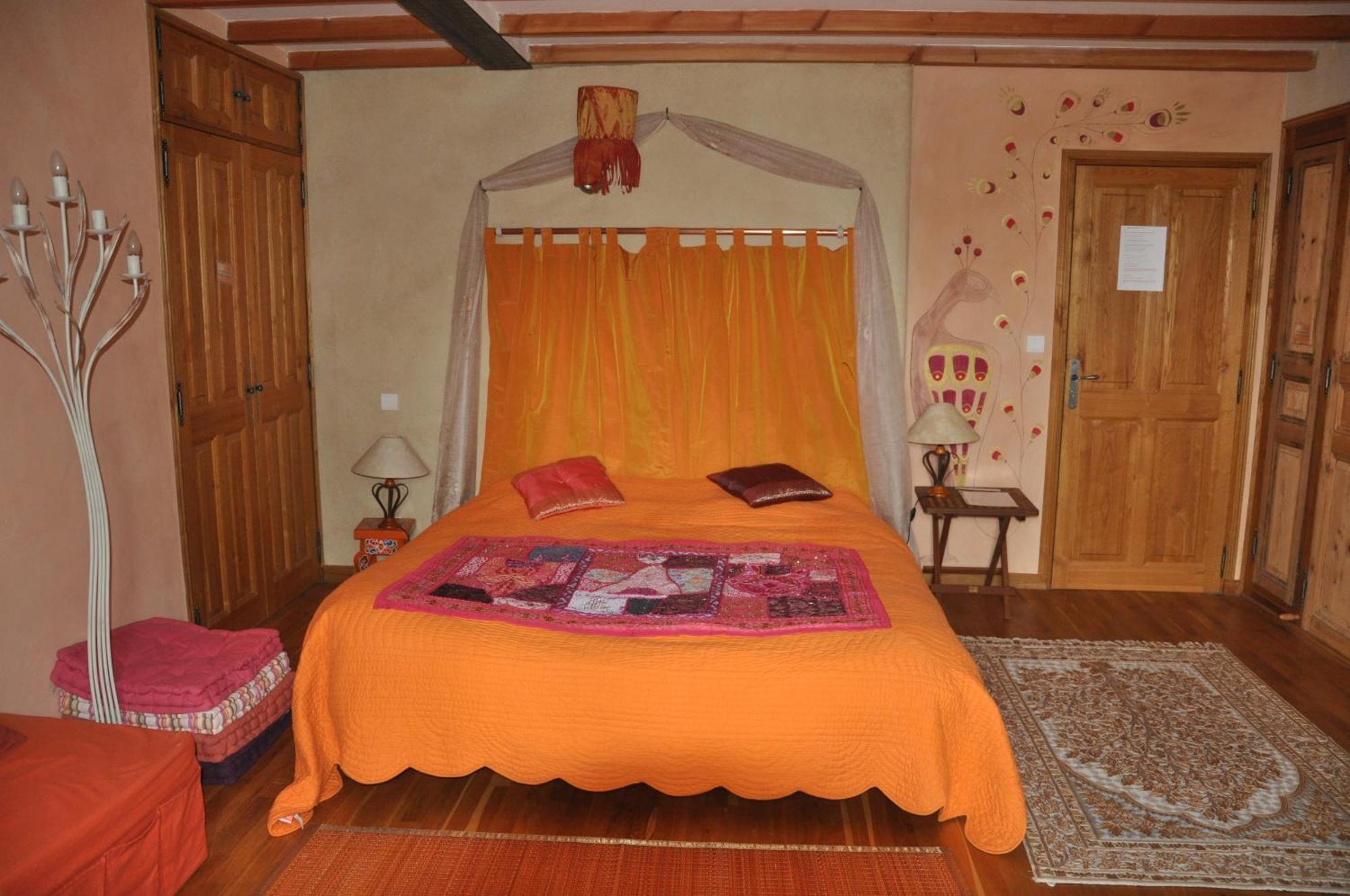La Source, Vegetarian Guest House Chabeuil Esterno foto